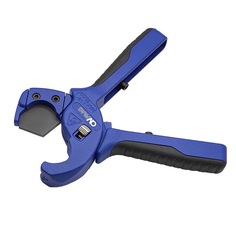 <p>Rubber hose cutter 28mm (1.1/8")</p>
